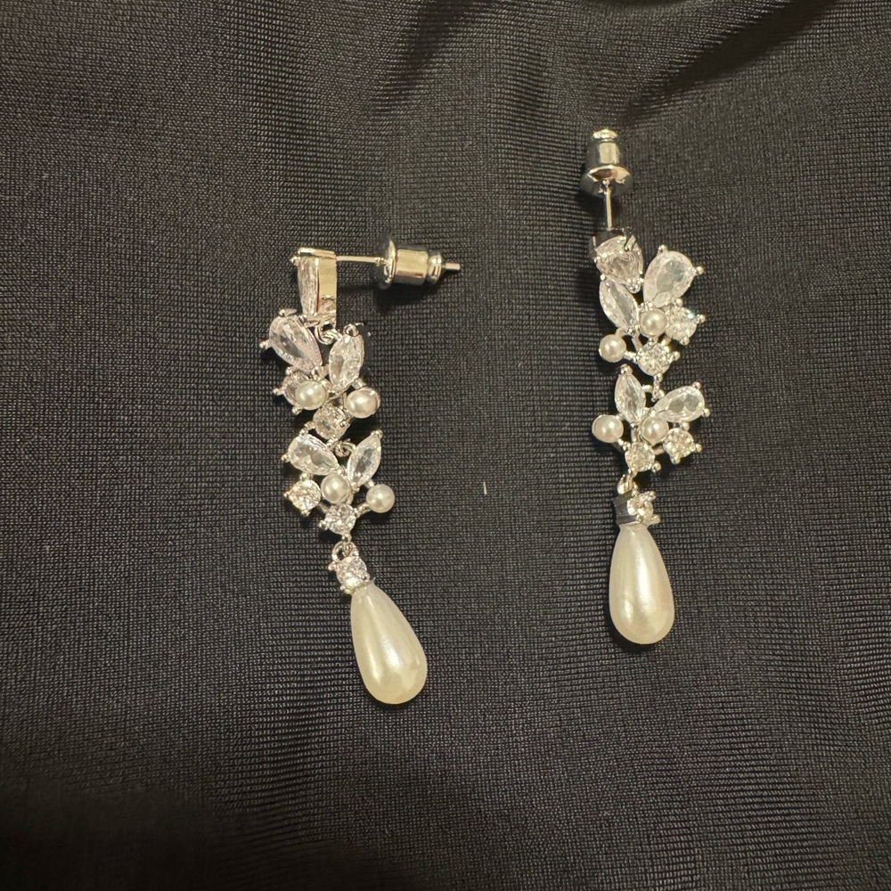 Elegant Silver and Pearl Drop Earrings